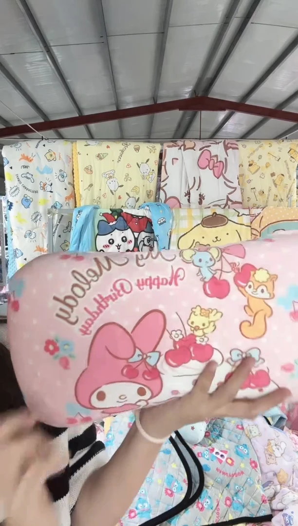 微瑕          骨头枕