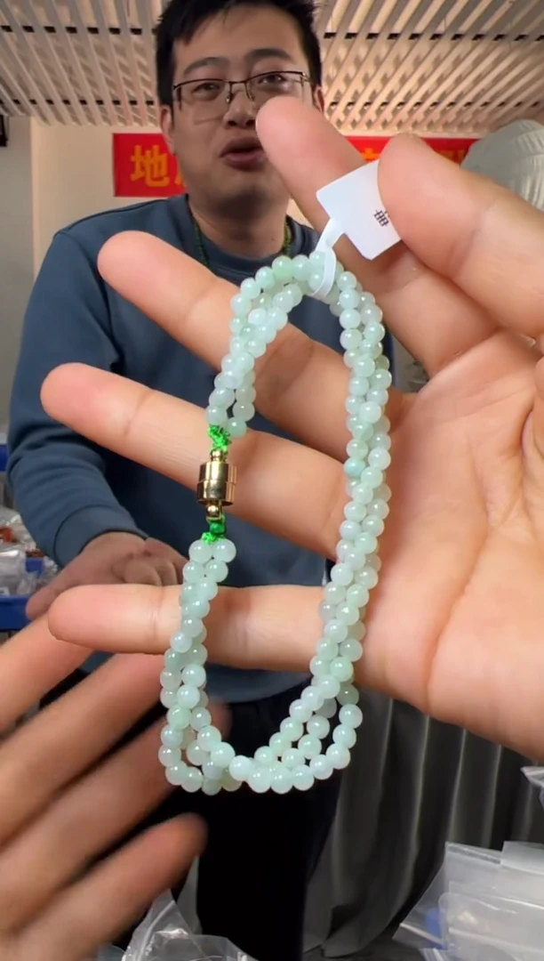 【闪购商品】翡翠手串未镶嵌翡翠手串多样性发