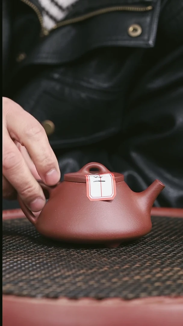 【闪购商品】紫砂底槽清31号全手工子冶石瓢180CC