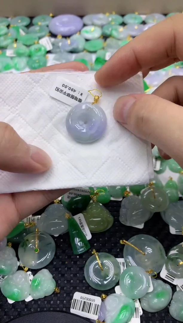 颈饰未镶嵌翡翠天然缅甸翡翠A货