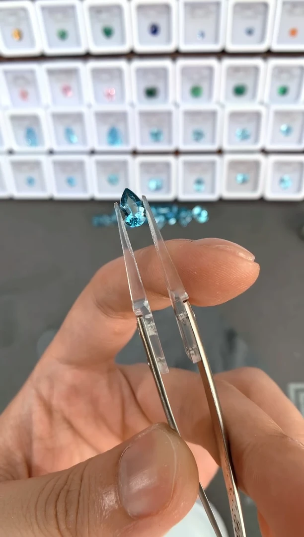 定制海蓝宝石裸石未镶嵌超圣1.08ct 02010