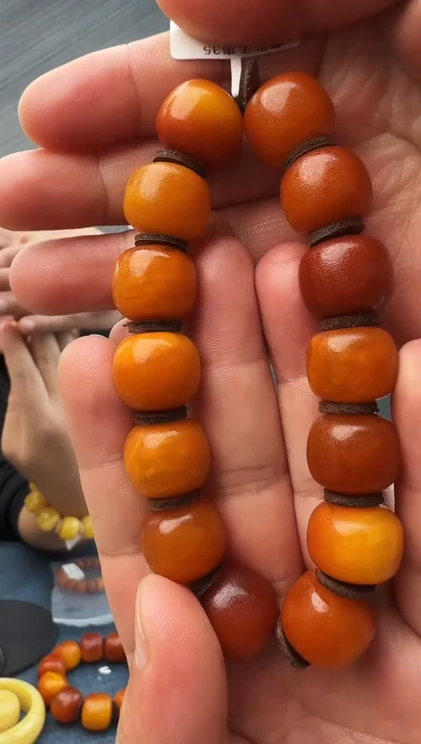 蜜蜡未镶嵌珠宝奇石假一罚十35，15多样性发其一