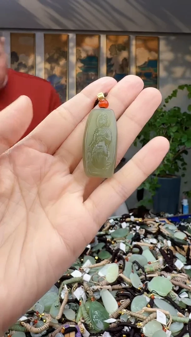 未镶嵌和田玉挂件拍一发一