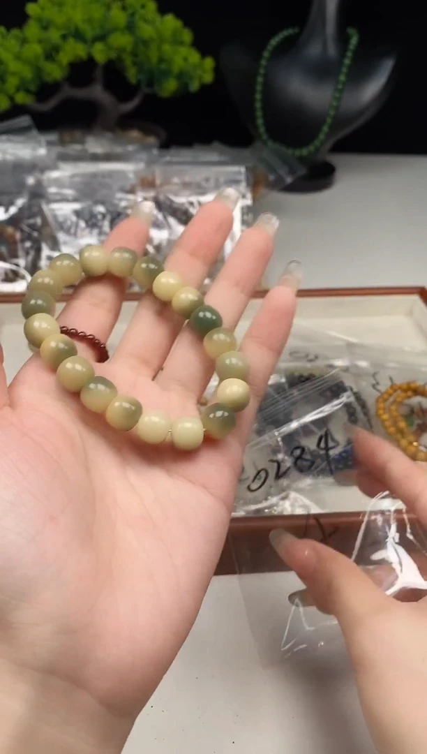 白玉菩提手串0284