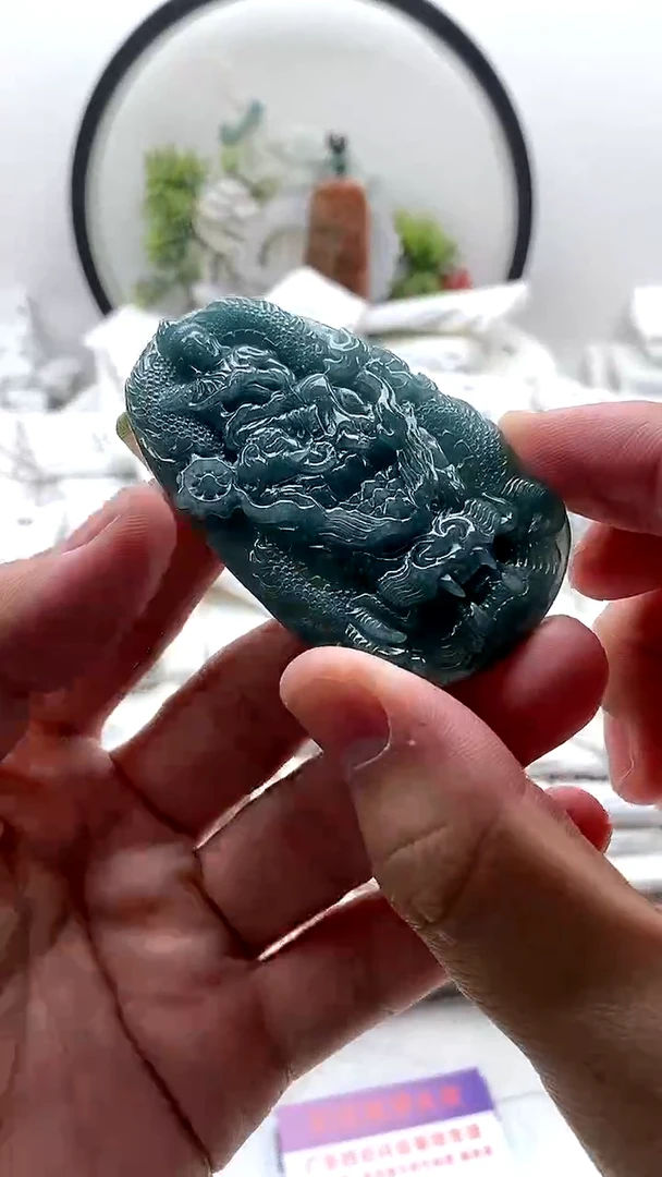 颈饰未镶嵌翡翠普贤