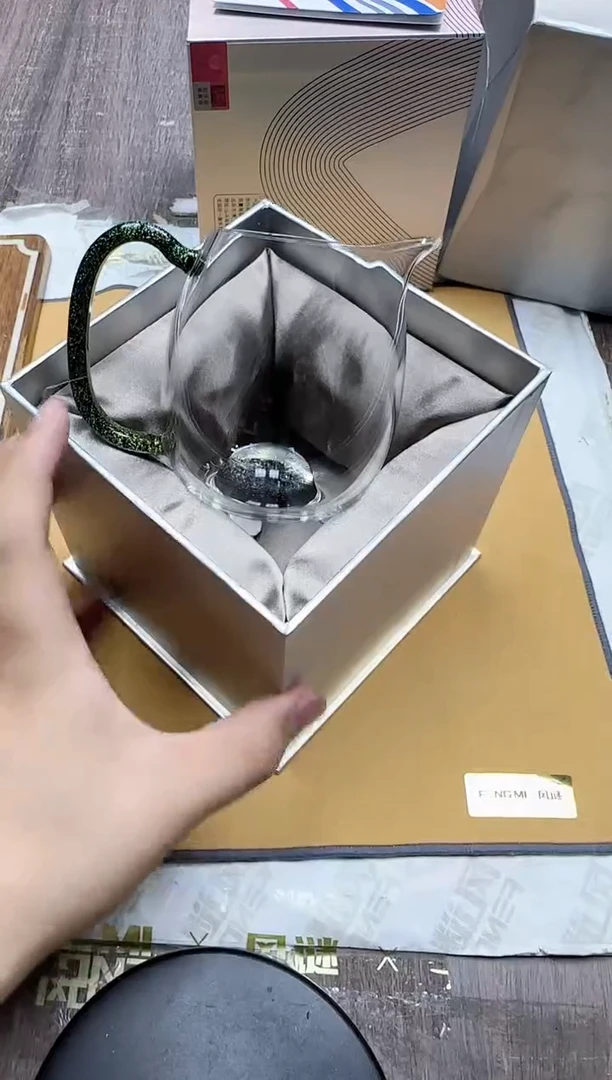 其他风谜璀璨观语黑金+茶巾