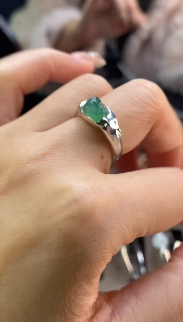 颈饰银S925镶嵌翡翠净货18869