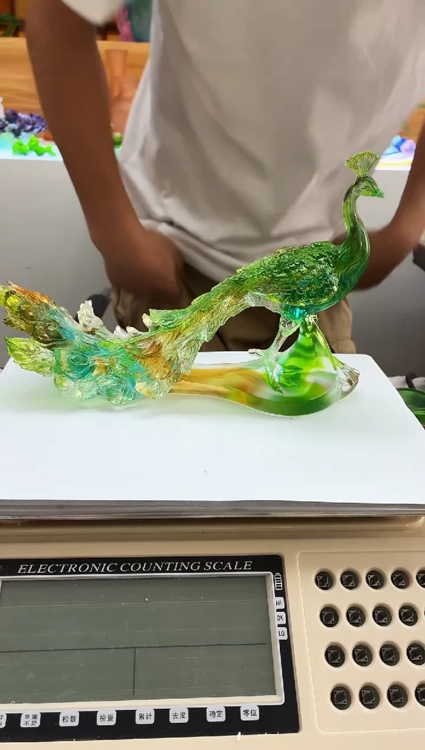 手工艺品琉璃绿色孔雀家居摆件艺术摆件27*17公分
