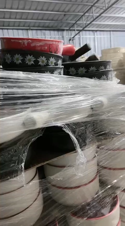 【闪购商品】明显瑕疵黑色手把锅有花