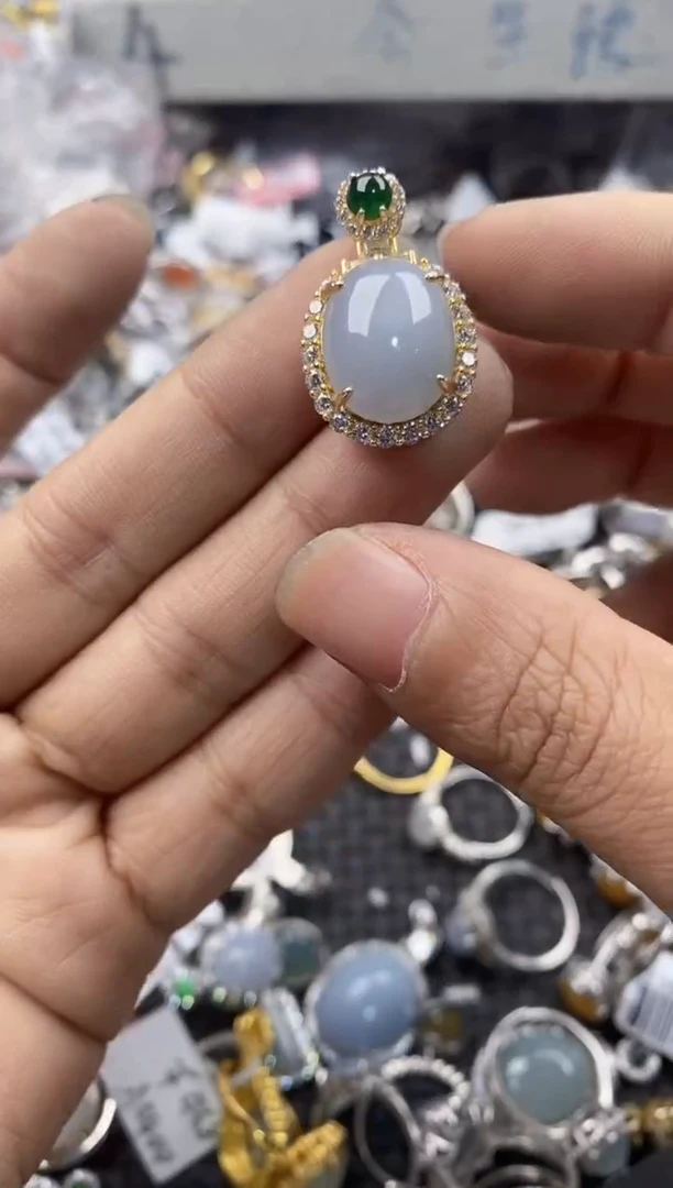 银S925镶嵌戒指翡翠999              6