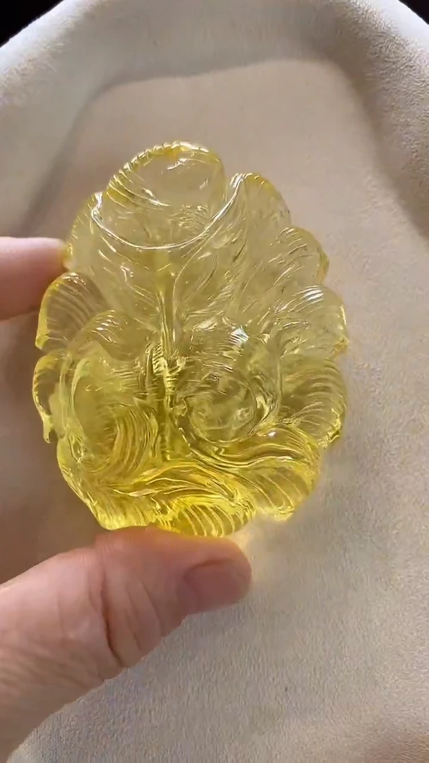 琥珀颈饰未镶嵌吊坠