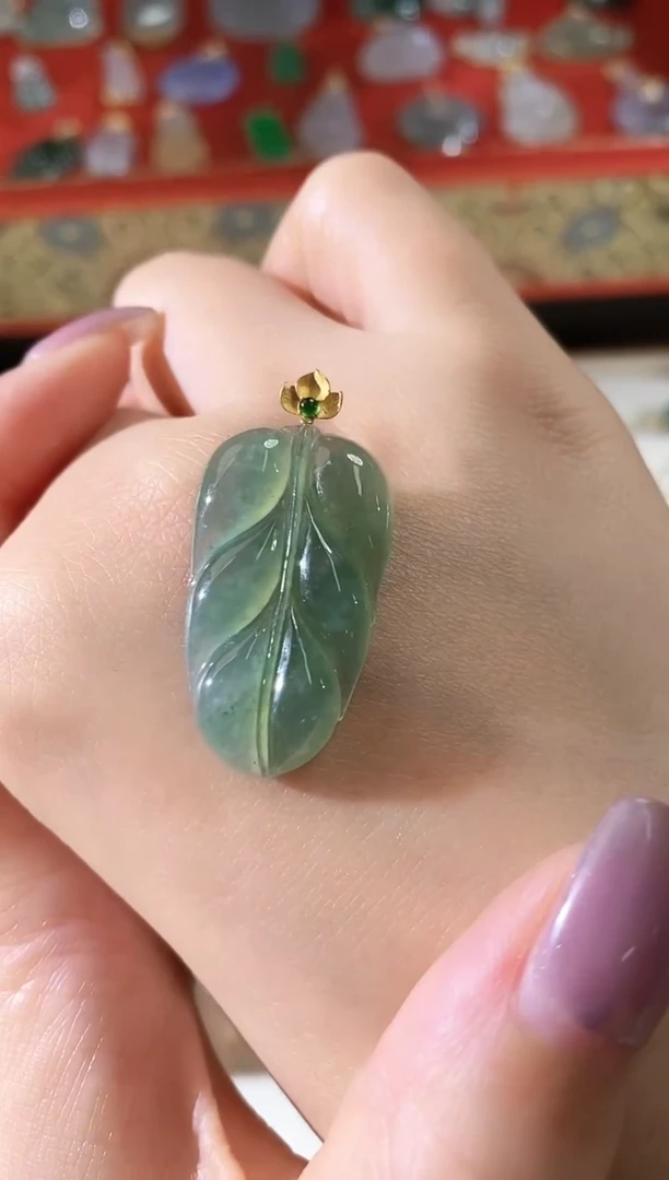 翡翠18K金镶嵌颈饰250329166
