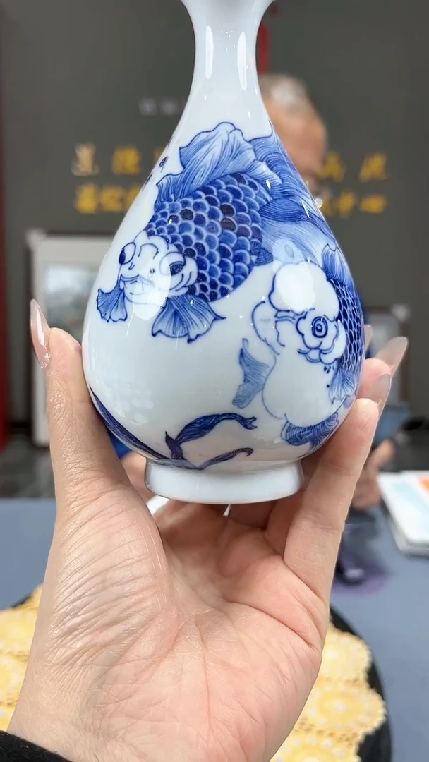 【闪购商品】官窑瓷画院484官窑瓷画院金鱼玉壶春