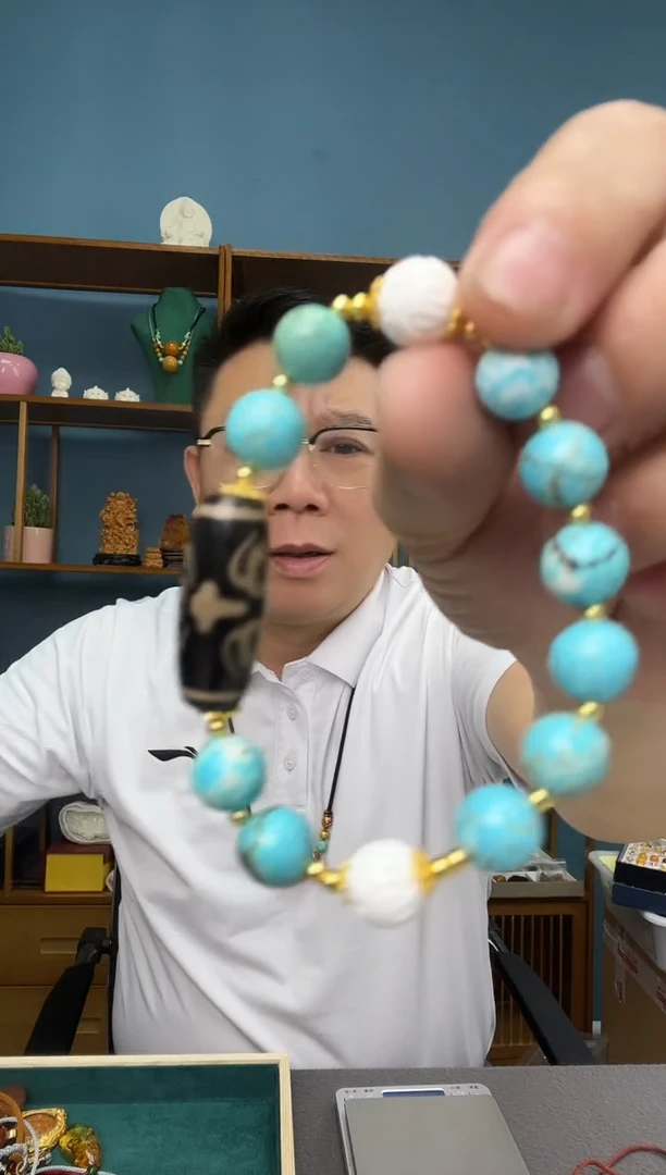 未镶嵌琥珀裸石19（有瑕介意勿拍）