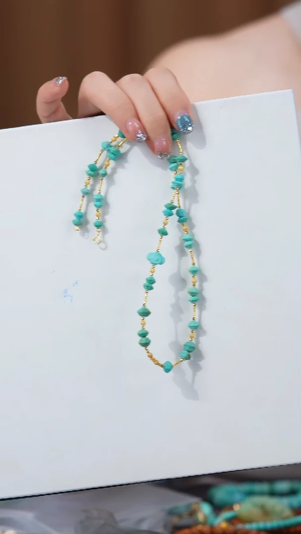 18K金镶嵌绿松石项链1