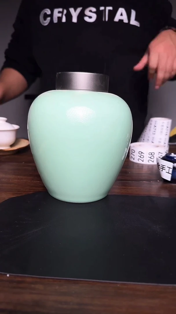 婺州龙窑烧制技艺大茶叶罐（