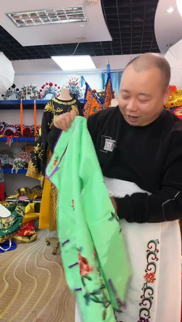 西****3浅绿丫鬟坎一件