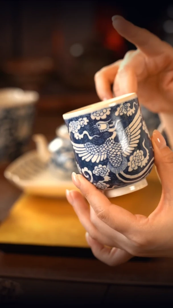 霖松堂 双凤 手握杯