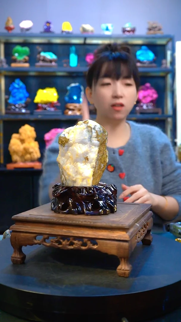 石材精品矿石晶体摆件