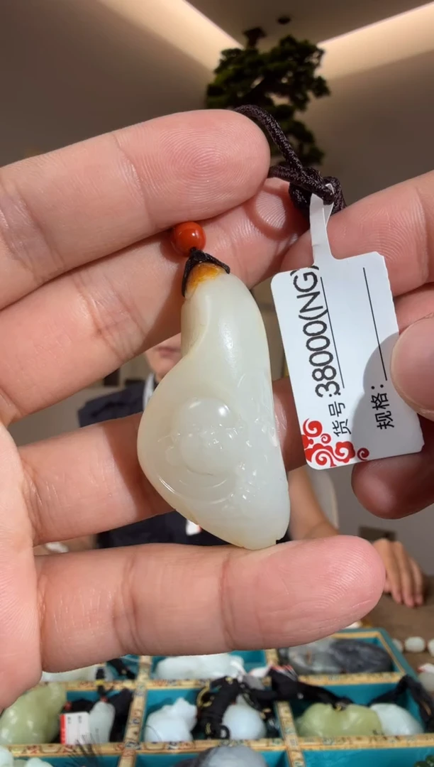 颈饰未镶嵌和田玉NG