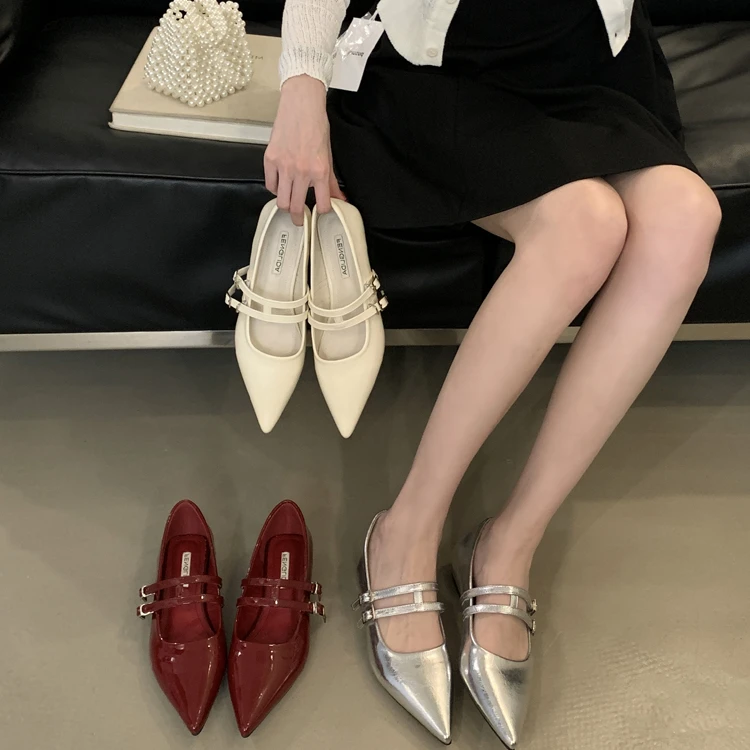 尖头单鞋女春季新款复古休闲百搭通勤一字扣带玛丽珍鞋G2675