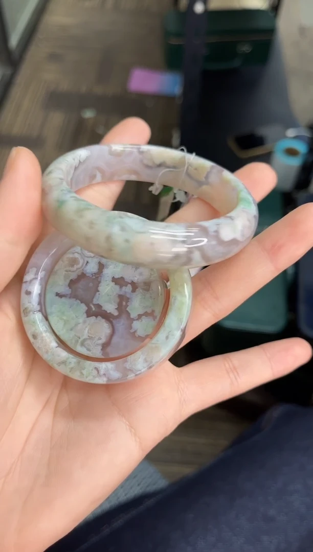 未镶嵌手镯石英质玉57圈口（赠品镯心）S921129