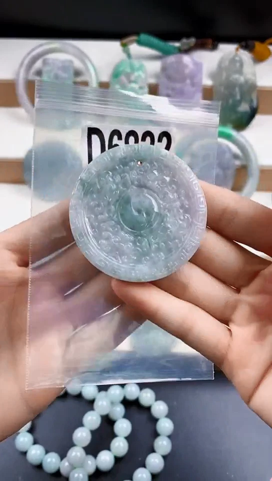 颈饰未镶嵌翡翠天然翡翠吊坠挂件