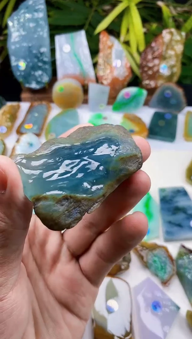 未镶嵌定制翡翠幸*哥翡翠