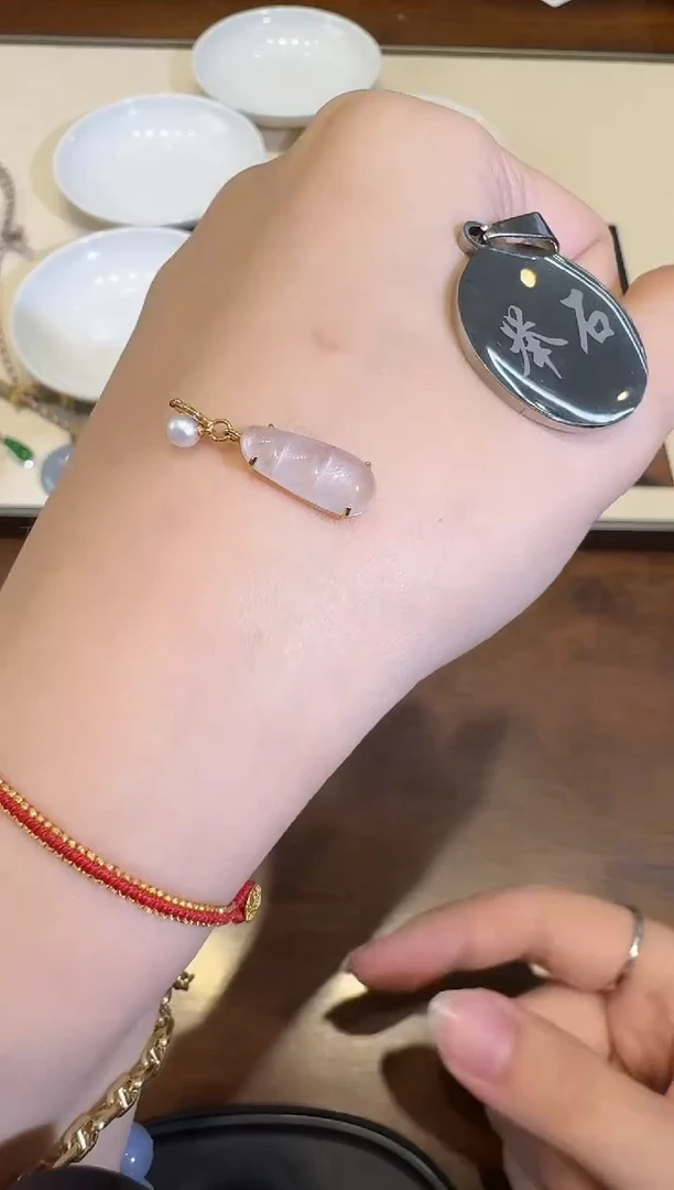 颈饰18K金镶嵌翡翠X1217-512-230