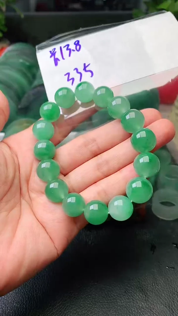 定制石英质玉（非洲翠）手串13.8mm