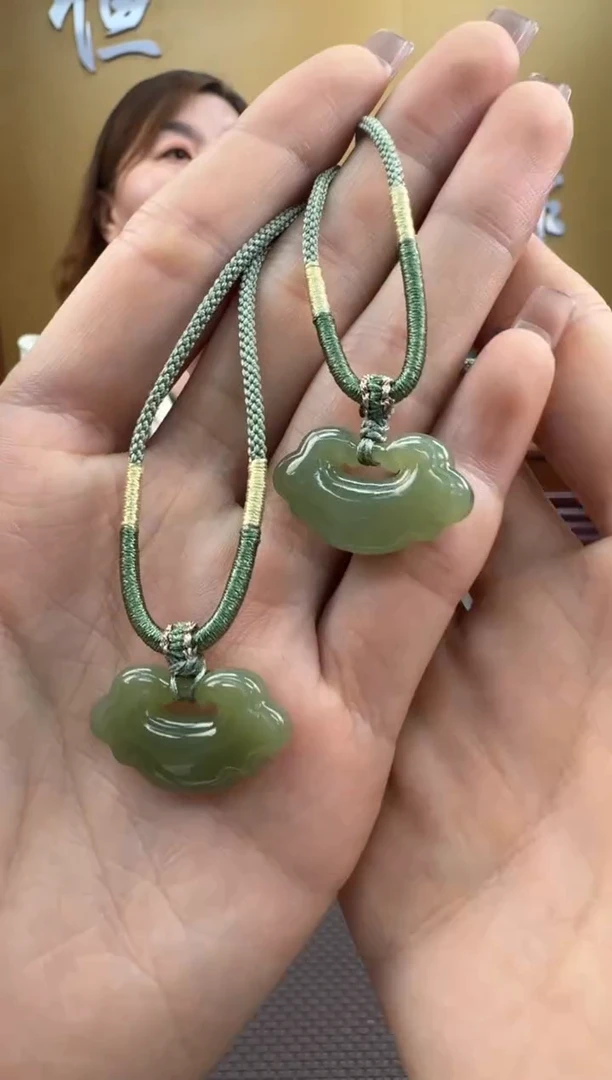 【闪购商品】和田玉挂件未镶嵌多样性，发一