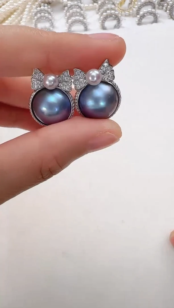 【闪购商品】拼合珍珠（马贝珠）耳饰银S925镶嵌蓝色在逃