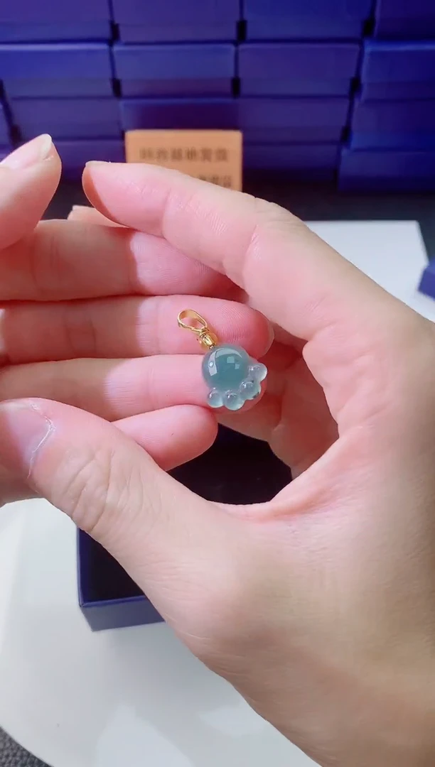 翡翠未镶嵌颈饰1111111111