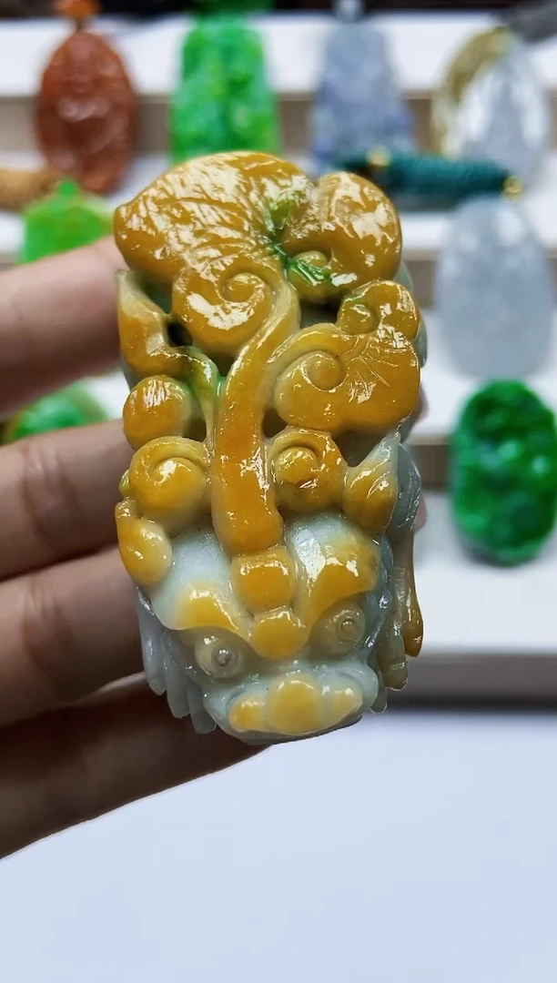 颈饰未镶嵌翡翠翡翠A货
