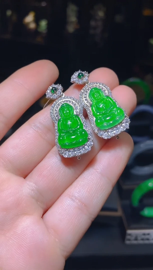 【闪购商品】翡翠吊坠(赠链)银S925镶嵌016(多样性发货)