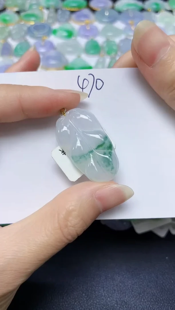 翡翠18K金镶嵌颈饰 天然缅甸翡翠A货