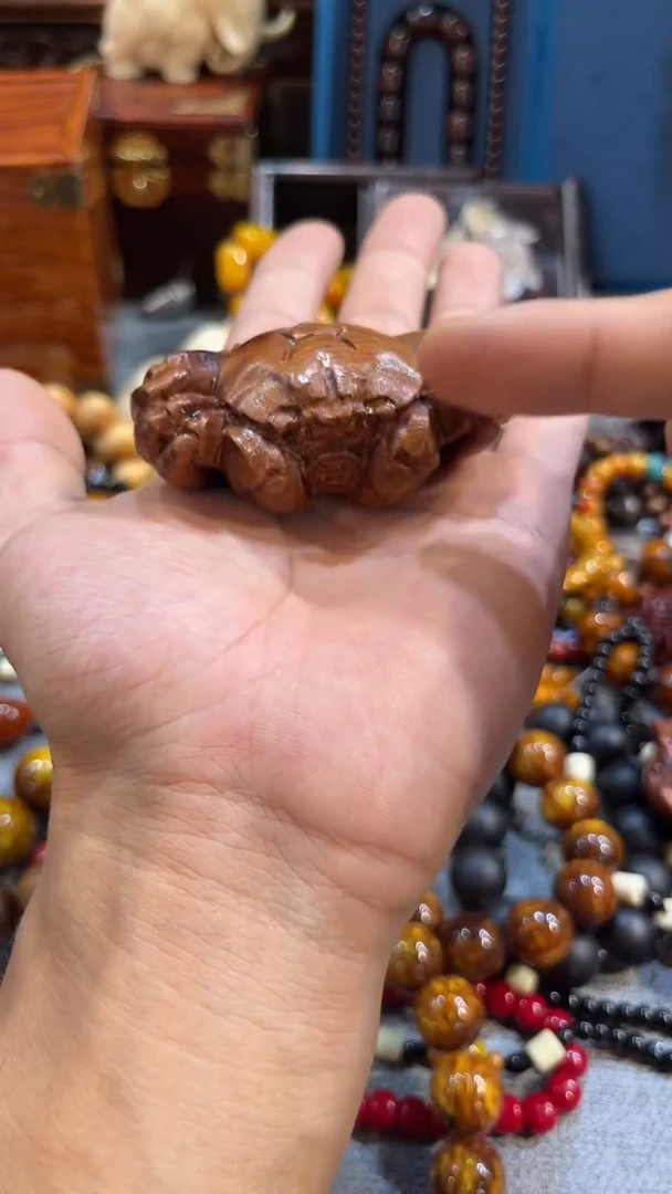 黄花梨/降香黄檀螃蟹把件