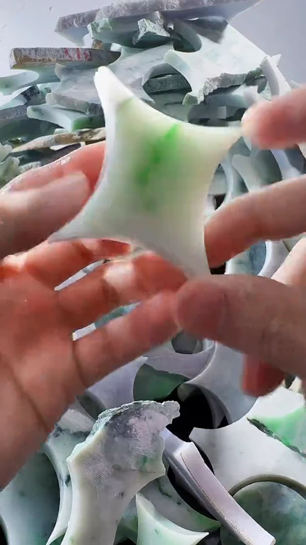 裸石翡翠缅甸翡翠A货文2531