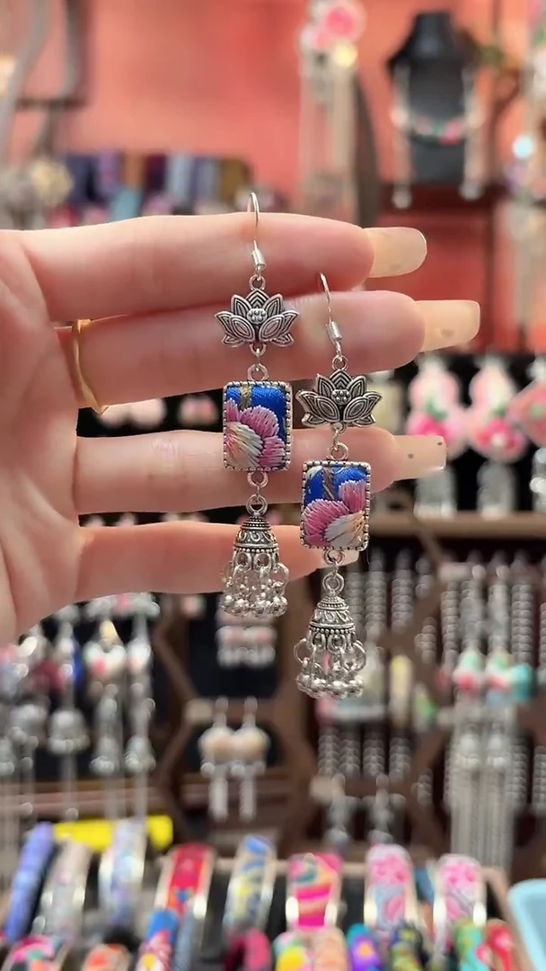 织绣 云织谣民族风精美饰品   219