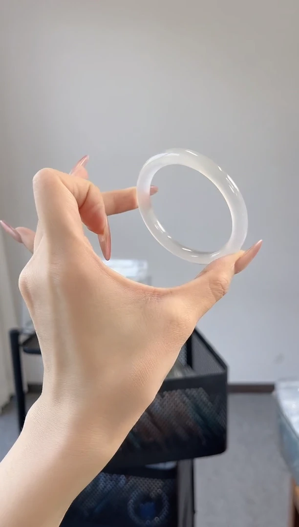 玛瑙/玉髓手镯未镶嵌56圈卡8