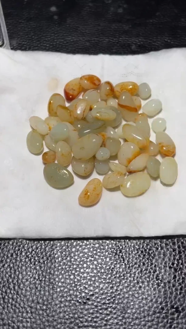 未镶嵌和田玉奇石30