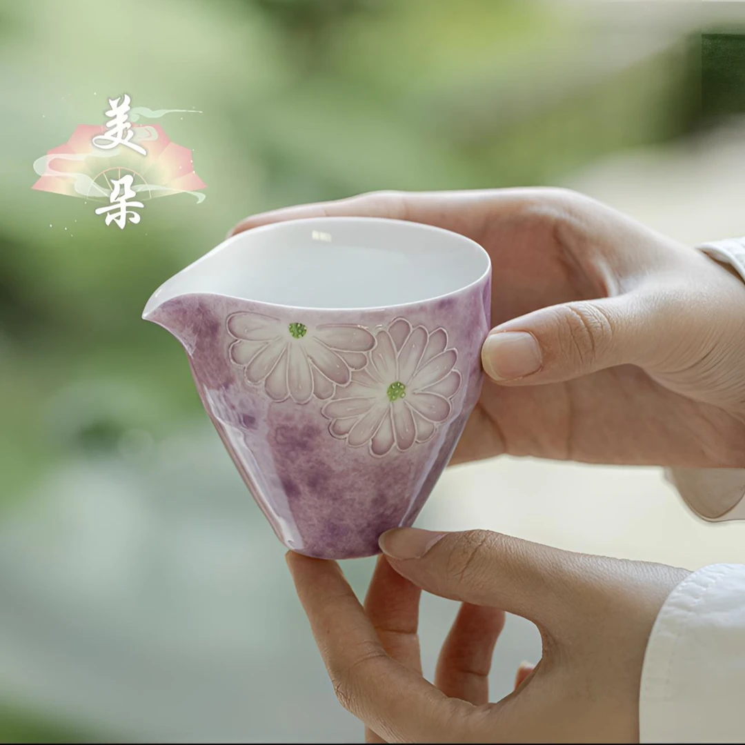 美朵|豆蔻紫手绘公道杯纯手工陶瓷鹰嘴公杯功夫茶具分茶器家用