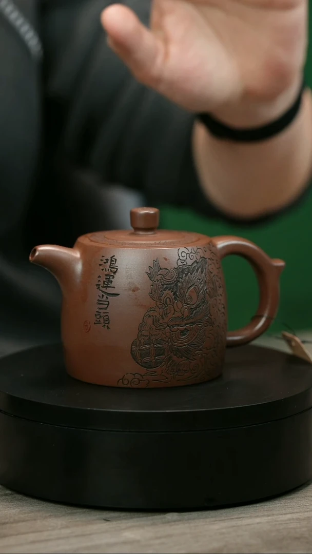 茶壶紫砂S****7H2331周卓琴欢狮井栏