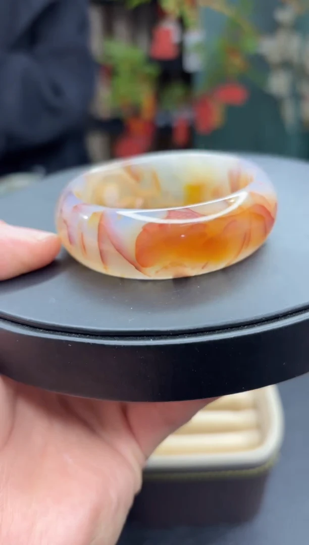 【闪购商品】石英质玉手镯未镶嵌2094（60圈）