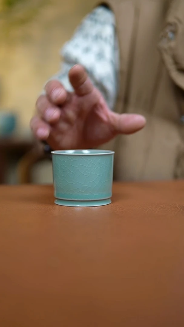 瓷片仿古翡翠绿纯手工容天杯一级
