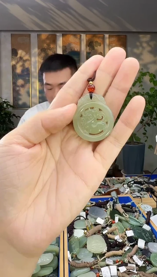 未镶嵌和田玉挂件拍一发一