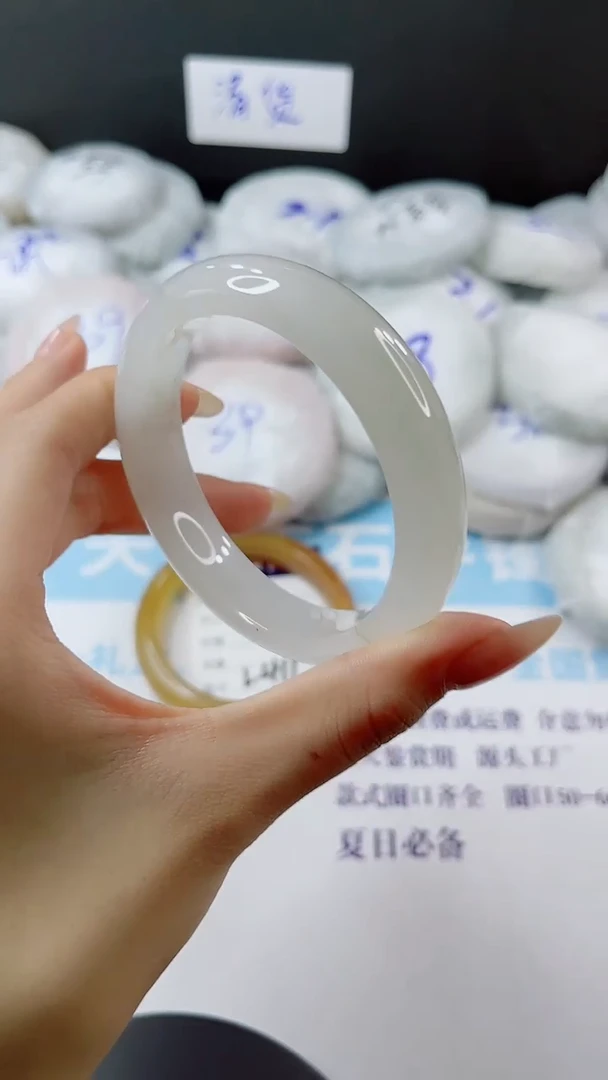未镶嵌手镯石英质玉多样性发货L412