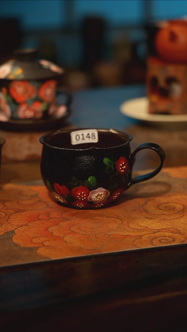 陶瓷景德镇高温釉下彩手工手绘款式