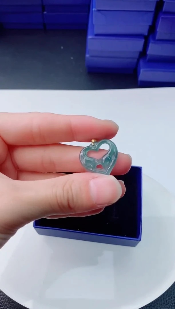 【闪购商品】翡翠颈饰18K金镶嵌