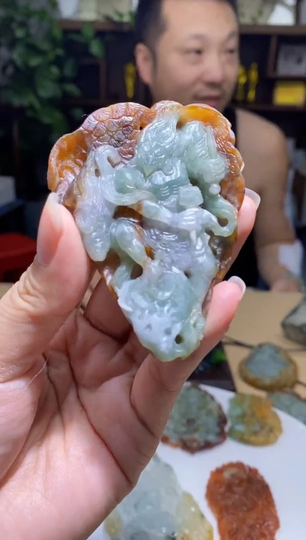 未镶嵌定制翡翠挂件